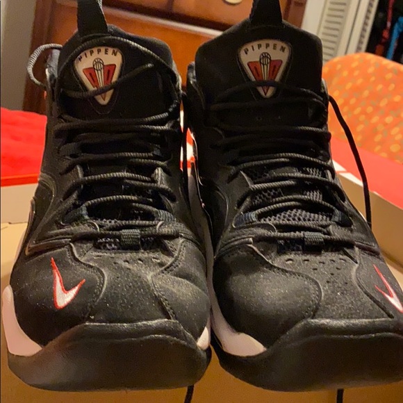 nike air pippen 1 black varsity red